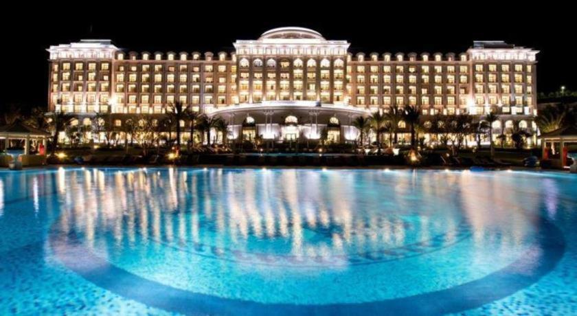 Vinpearl Discovery Rockside Nha Trang Exterior photo