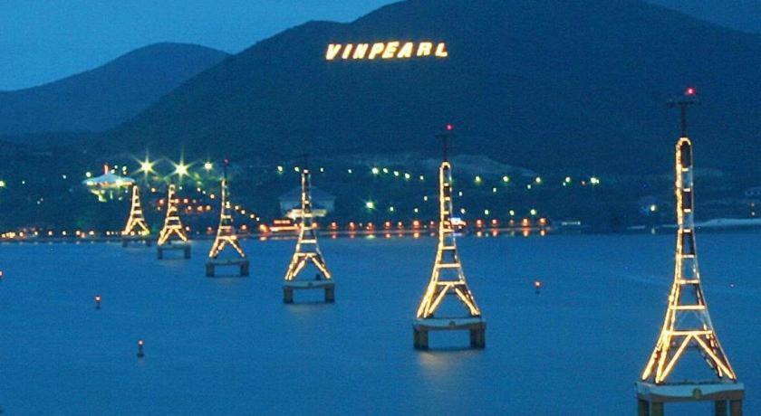 Vinpearl Discovery Rockside Nha Trang Exterior photo
