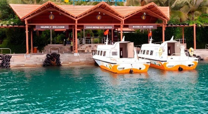 Vinpearl Discovery Rockside Nha Trang Exterior photo